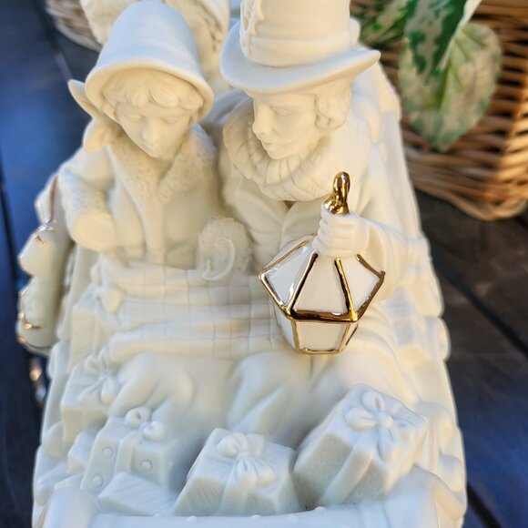 Vintage White with Gold Trim Porcelain Christmas Sleigh with family - Picture 16 of 16